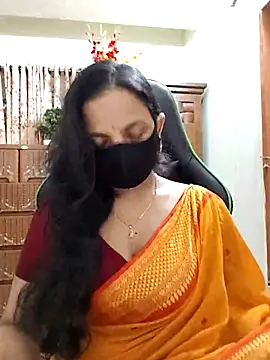 Payel-Sen online show from May 24, 2026, 6:08 pm