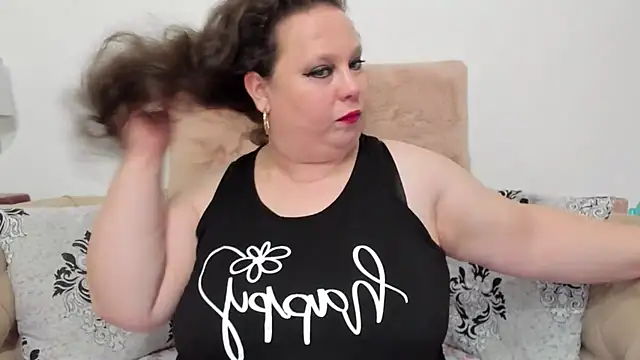 KarolineJoyy online show from February 27, 2026, 7:46 pm