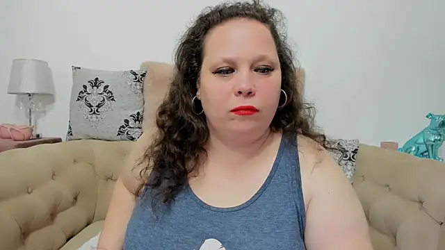 KarolineJoyy online show from March 15, 2026, 7:32 pm