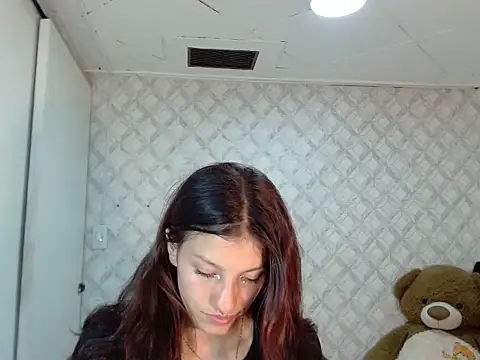 Snapshot of Emma-Wilson chatting on February 26, 2026, 4:56 am Emma-Wilson online show from February 26, 2026, 4:56 am