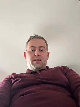 Snapshot of IrishManc chatting on March 21, 2025, 3:13 pm IrishManc online show from March 21, 2025, 3:13 pm