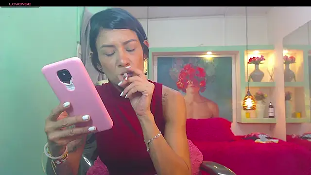 lorenapinto online show from May 21, 2026, 1:36 am
