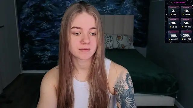 candy maggie online show from March 23, 2026, 11:43 am