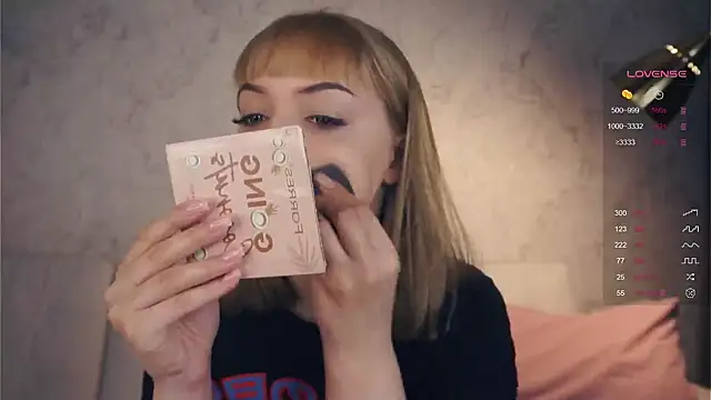 KateDolphin online show from March 18, 2025, 5:23 pm