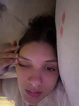 Snapshot of EmilyS__ chatting on May 25, 2026, 12:54 am EmilyS online show from May 25, 2026, 12:54 am