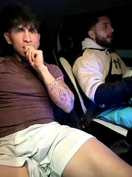  Tomy08calderon online show from September 14, 2025, 1:28 am