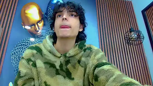 Sr BonnyEthan online show from March 5, 2026, 12:46 pm