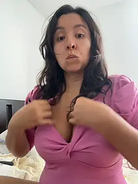 emely sexx20 online show from July 10, 2026, 9:48 pm