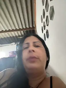 Angelicvill online show from November 1, 2025, 9:47 am