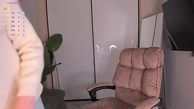 helen ramsay online show from November 4, 2025, 3:05 pm