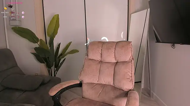 Snapshot of helen_ramsay chatting on October 3, 2025, 3:02 pm helen ramsay online show from October 3, 2025, 3:02 pm