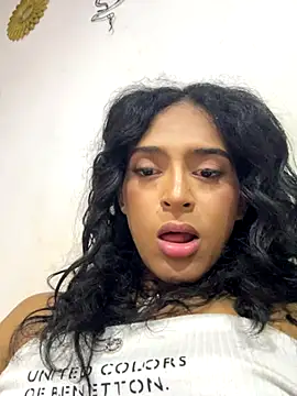 sweet khloe1 online show from September 21, 2025, 4:28 am