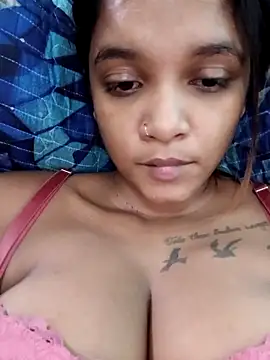 Indianqueen03 online show from November 29, 2025, 11:32 am