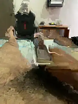 Snapshot of leocardenaz chatting on April 6, 2026, 11:50 pm leocardenaz online show from April 6, 2026, 11:50 pm