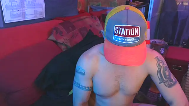 Snapshot of Tony_Torrente chatting on January 10, 2026, 5:14 am Tony Torrente online show from January 10, 2026, 5:14 am