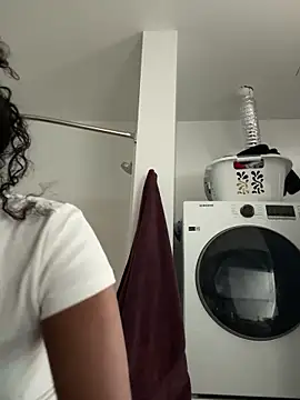 Your Paris online show from March 21, 2026, 5:28 pm