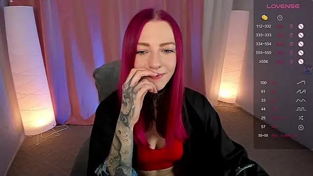 Snapshot of Roxy_____ chatting on January 26, 2025, 8:45 pm Roxy      online show from January 26, 2025, 8:45 pm