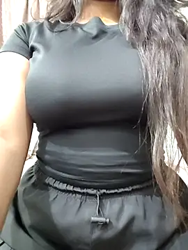 MohiniHott online show from March 10, 2026, 6:28 am