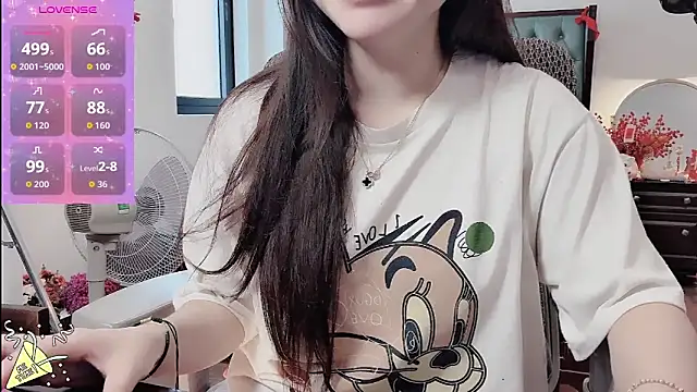 Snapshot of Berrysweet_68 chatting on March 1, 2026, 2:11 am Berrysweet 68 online show from March 1, 2026, 2:11 am