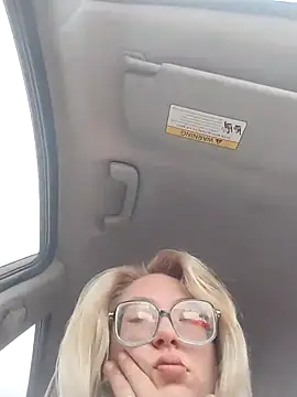 Snapshot of xWhoreAbleX_Pika chatting on December 2, 2025, 4:41 pm xWhoreAbleX Pika online show from December 2, 2025, 4:41 pm