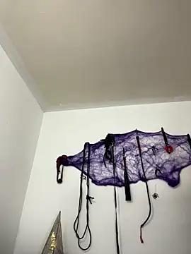 Miacarry online show from November 1, 2025, 2:07 am