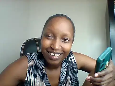 Snapshot of Daddies_lover chatting on May 14, 2026, 10:34 am Daddies lover online show from May 14, 2026, 10:34 am