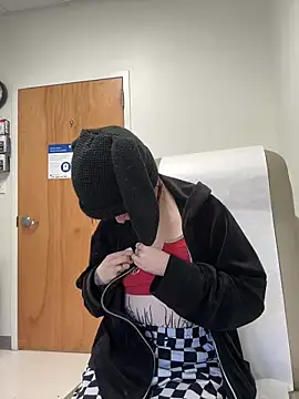 naygotfans online show from March 18, 2025, 9:43 pm