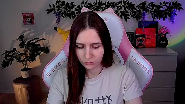 AliceCharmy online show from March 26, 2026, 3:54 pm