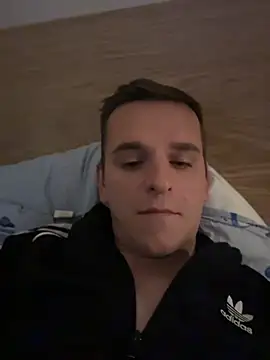 Snapshot of Huge_cock22cm chatting on July 20, 2026, 8:54 am Huge cock22cm online show from July 20, 2026, 8:54 am