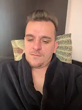 Huge cock22cm online show from March 12, 2026, 8:18 am