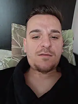 Huge cock22cm online show from February 7, 2026, 8:11 am