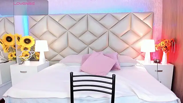 Brenda Garcia online show from December 4, 2025, 8:30 pm