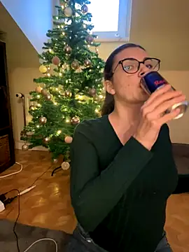 Sugar Cube 69 online show from December 2, 2025, 2:52 pm