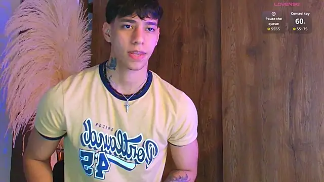 Josep Davies online show from October 3, 2025, 10:55 pm