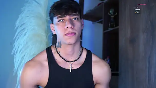 Josep Davies online show from November 15, 2025, 9:08 pm