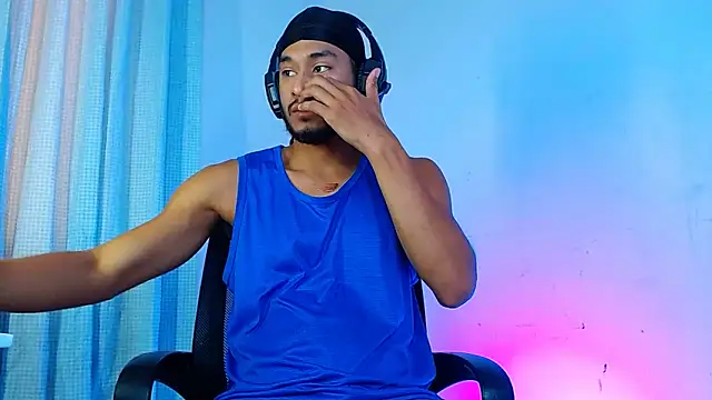 Snapshot of DanteSantoro chatting on January 6, 2026, 12:53 pm DanteSantoro online show from January 6, 2026, 12:53 pm