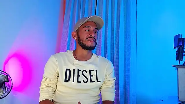 DanteSantoro online show from March 30, 2026, 11:28 pm