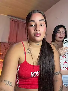 Snapshot of Little_Gaby_ chatting on July 25, 2026, 3:25 am Little Gaby online show from July 25, 2026, 3:25 am
