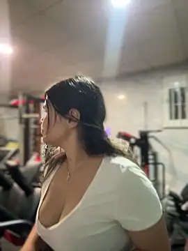 melanny10 online show from December 19, 2025, 6:38 am