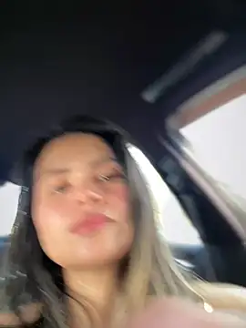 Snapshot of melanny10 chatting on March 13, 2026, 12:32 pm melanny10 online show from March 13, 2026, 12:32 pm