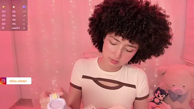 Alice winter  online show from November 12, 2025, 6:12 pm