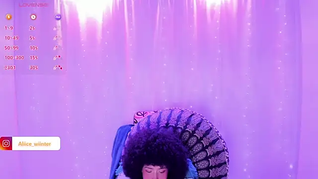 Alice winter  online show from March 18, 2025, 7:22 pm