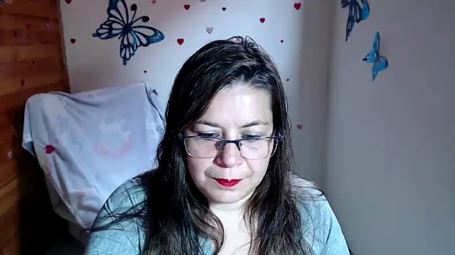 Snapshot of lilisa777 chatting on February 16, 2026, 7:34 pm lilisa777 online show from February 16, 2026, 7:34 pm