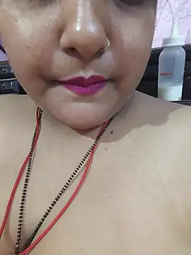Snapshot of MohiniBhabhi chatting on July 6, 2026, 10:22 am MohiniBhabhi online show from July 6, 2026, 10:22 am