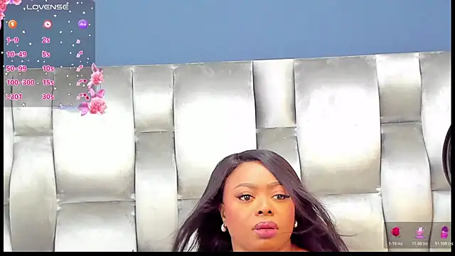 CamilaBenitez online show from May 18, 2026, 12:11 am