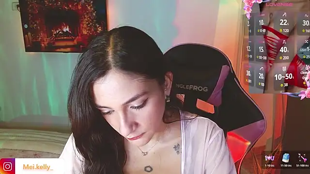 Mei Kelly online show from December 2, 2025, 12:11 am