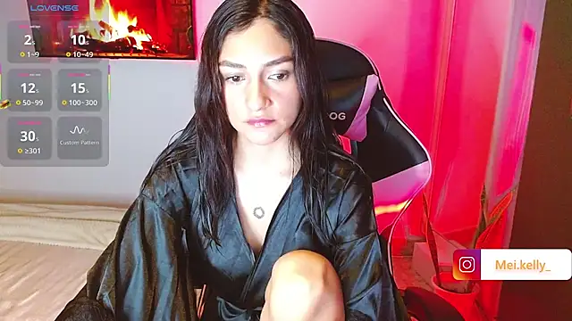 Mei Kelly online show from September 20, 2025, 2:16 am