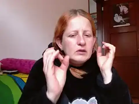 ViioletaMora online show from November 13, 2025, 5:28 pm