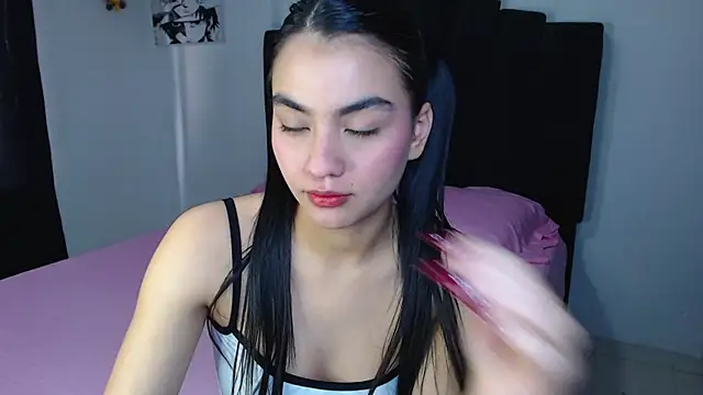 Snapshot of Ariel_Zeo1 chatting on May 14, 2026, 7:44 pm Ariel Zeo1 online show from May 14, 2026, 7:44 pm