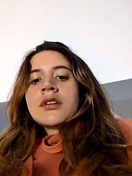 maliciaworld online show from October 27, 2025, 9:38 pm